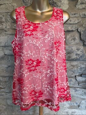 Floral Lace Overlay Tank Top 🇨🇦